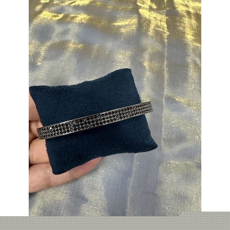 Apm Bracelets